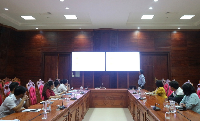 Văn phòng tập huấn ứng dụng công nghệ thông tin 